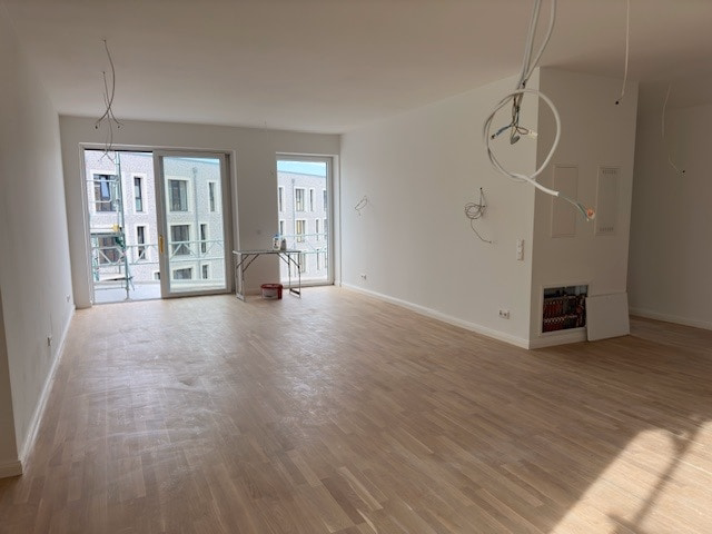 Dachgeschoss – Neuausbau mit schöner Loggia und Garage mit Wallbox, 30161 Hannover, Dachgeschosswohnung