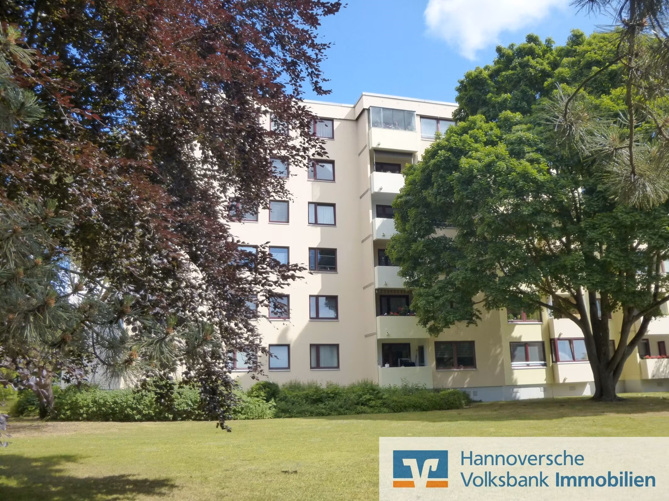 Im Zentrum von Altwarmbüchen leben, 30916 Isernhagen, Etagenwohnung