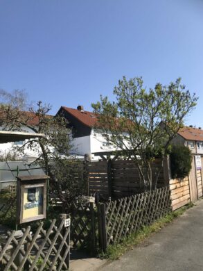 7854950 - Celle-Heese: Reihenmittelhaus mit Keller und Garage auf kleinem Grundstück