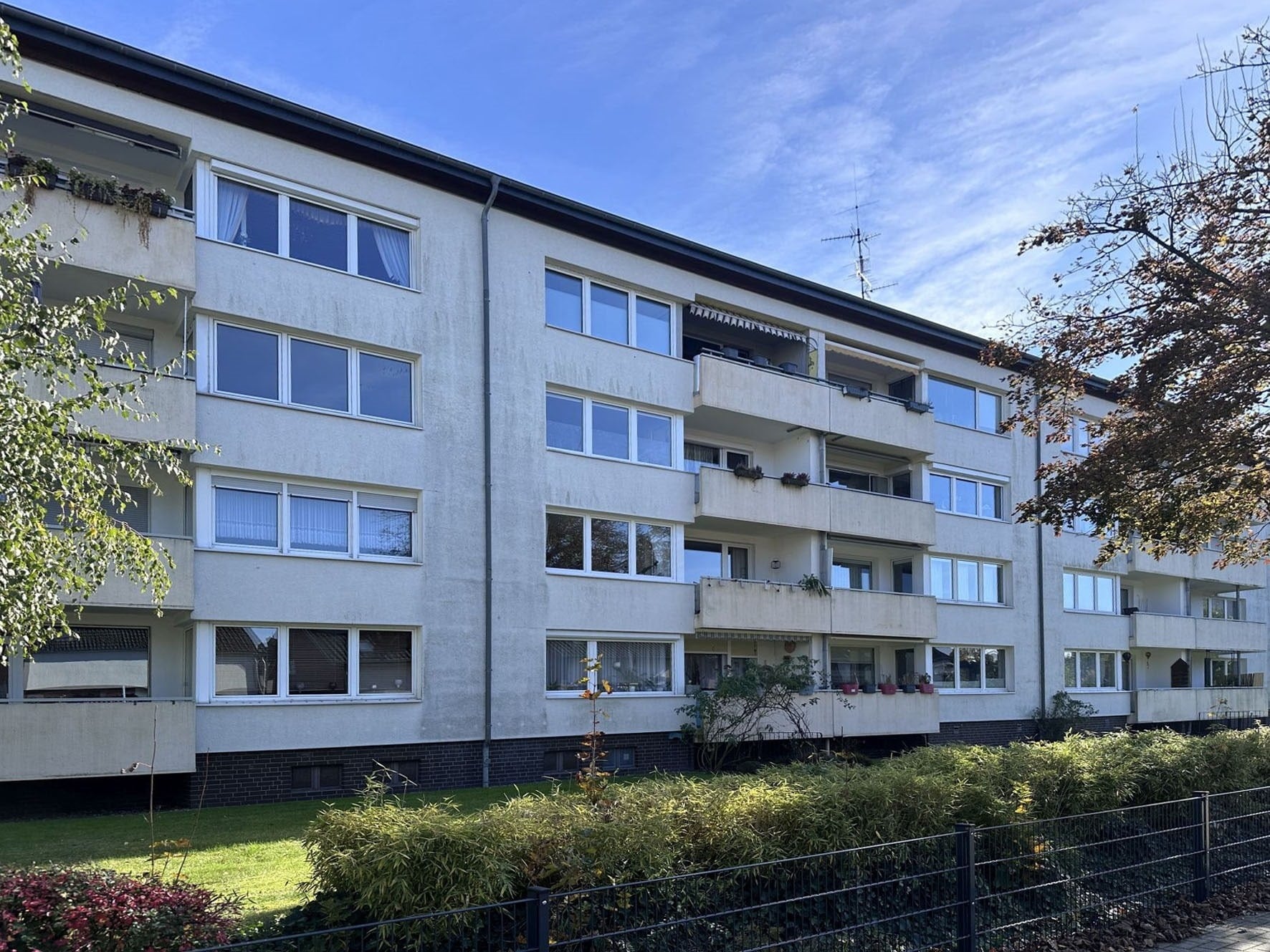 Burgdorf/Weststadt: Ruhig gelegene 3-Zimmer-Wohnung mit Balkon, 31303 Burgdorf, Erdgeschosswohnung