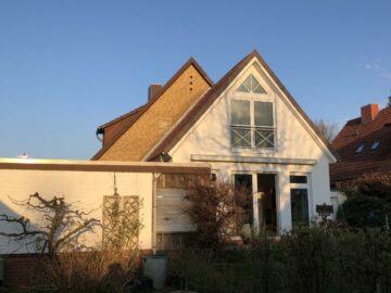 Rückseite - Einladendes Einfamilienhaus im beliebten Stadtteil Celle – Hehlentor