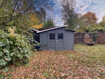 Außenansicht - Uetze/Hänigsen: Ebenerdige Doppelhaushälfte in ruhiger, gehobener Wohnlage