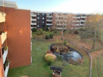 Aussicht Balkon - Großzügige Wohnung in einem gepflegten Mehrfamilienhaus