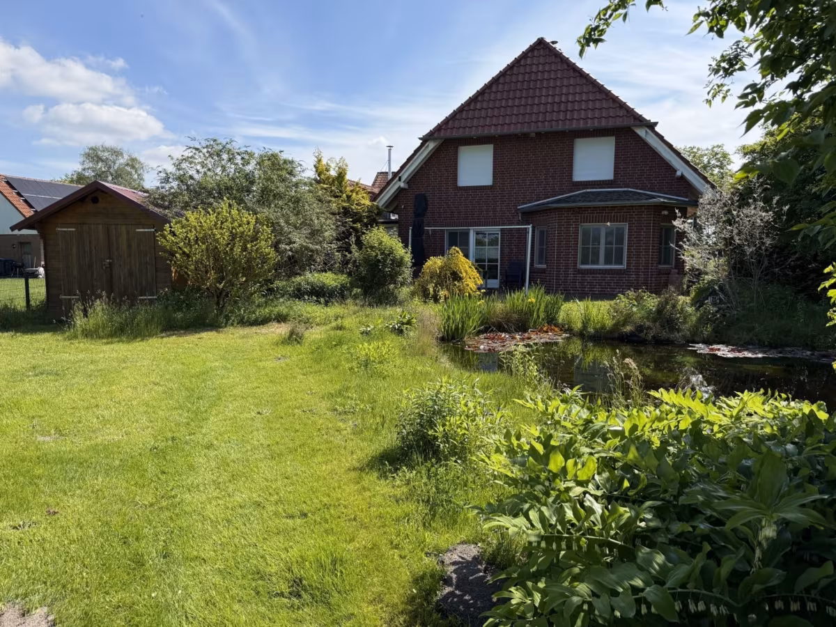 Blick aus dem Garten
