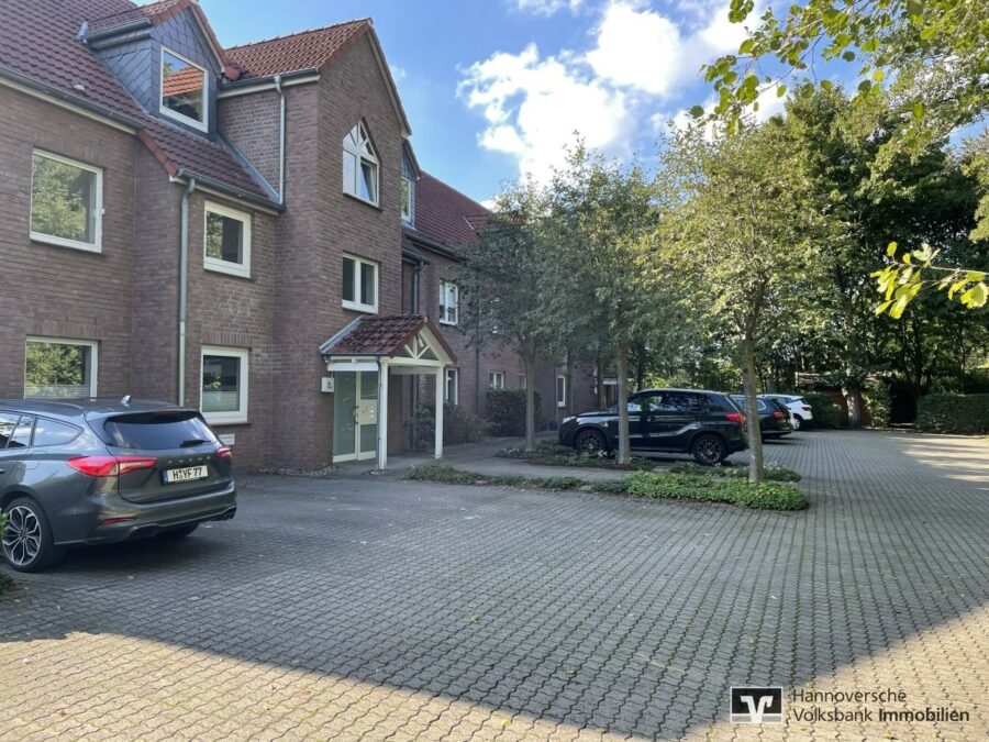 70-4124-01 - Großburgwedel: 3-Zimmer-Wohnung am Ortsrand