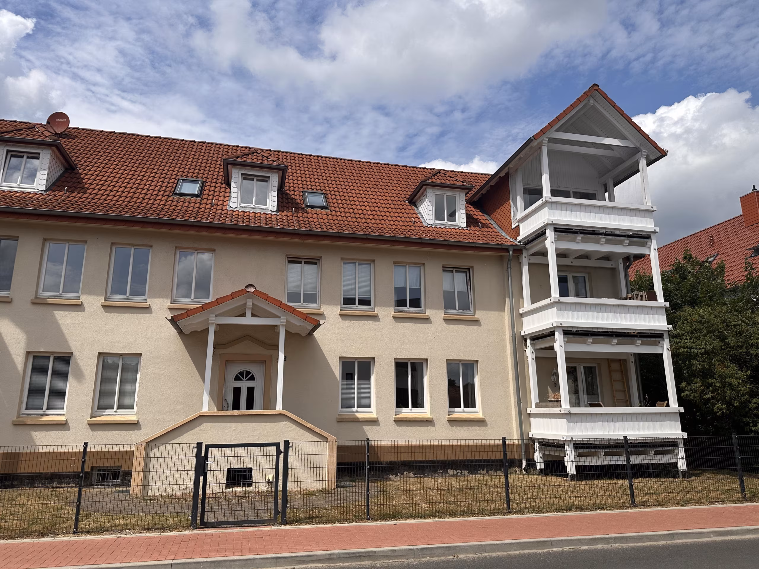Kapitalanleger aufgepasst: Großzügige 3-Zimmer-Eigentumswohnung in Burgdorf, 31303 Burgdorf, Etagenwohnung