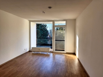 Zimmer - Gepflegte 2-Zimmer-ETW in mit zwei Balkonen und TG-Stellplatz