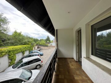 Vermietung: 5-Zimmer-Wohnung in Barsinghausen-Hohenbostel - Balkon