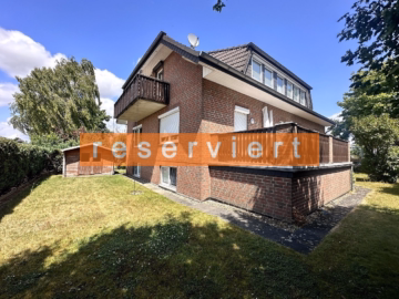 Schellerten-Dinklar: Gepflegtes Zweifamilienhaus mit unverbaubarem Blick, 31174 Schellerten, Zweifamilienhaus