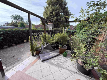 Terrasse - Gepflegtes Reihenendhaus mit Keller und Garage in guter Kernlage der Innenstadt in Seelze