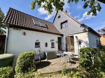 Terrasse / Seitliche Ansicht